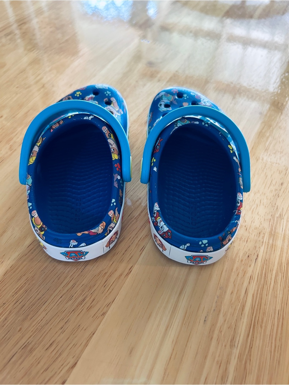 CROCS Paw Patrol C5 Kids Clogs Sandals - Picture 4 of 8
